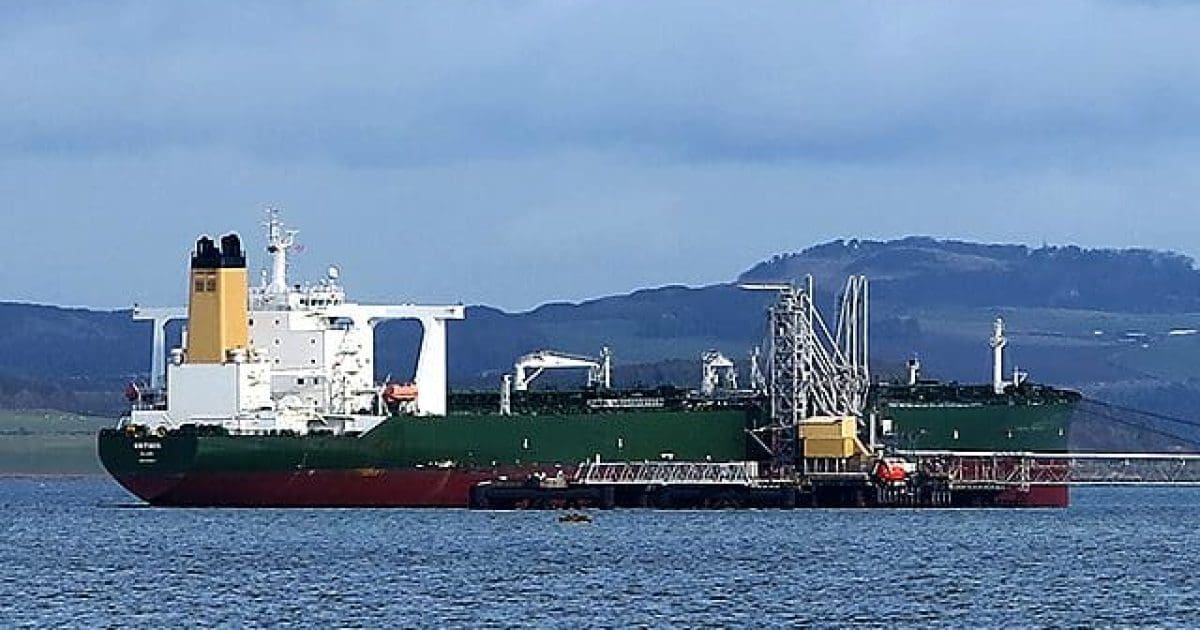 BREAKING: Empty Oil Tankers Are Racing to the US for Oil