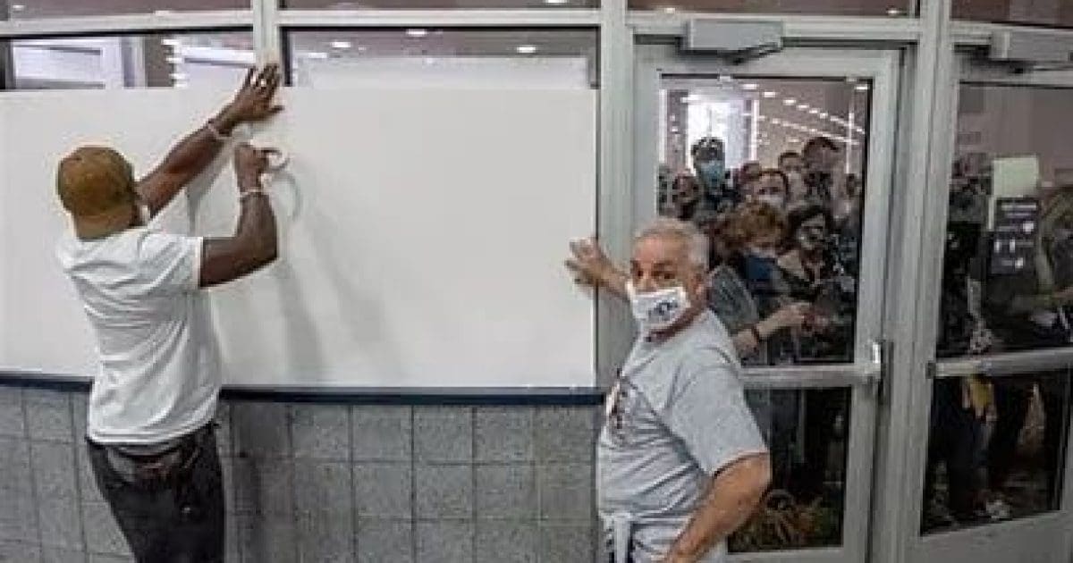 What's Really Going on in Pipe Bomber Case? "Kangaroo Courtroom Literally Blacked Out the Windows with Dark Paper" - Joe Hoft