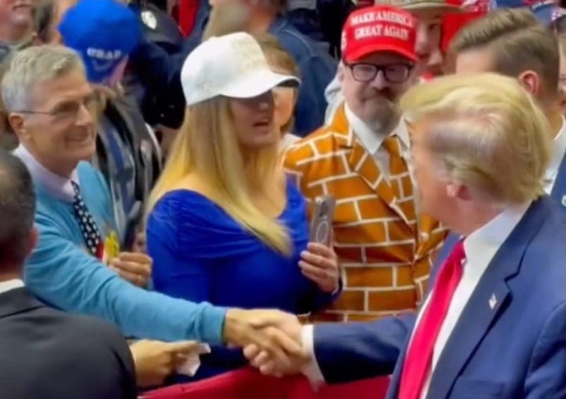 Gary Scarano shaking President Trump's hand small